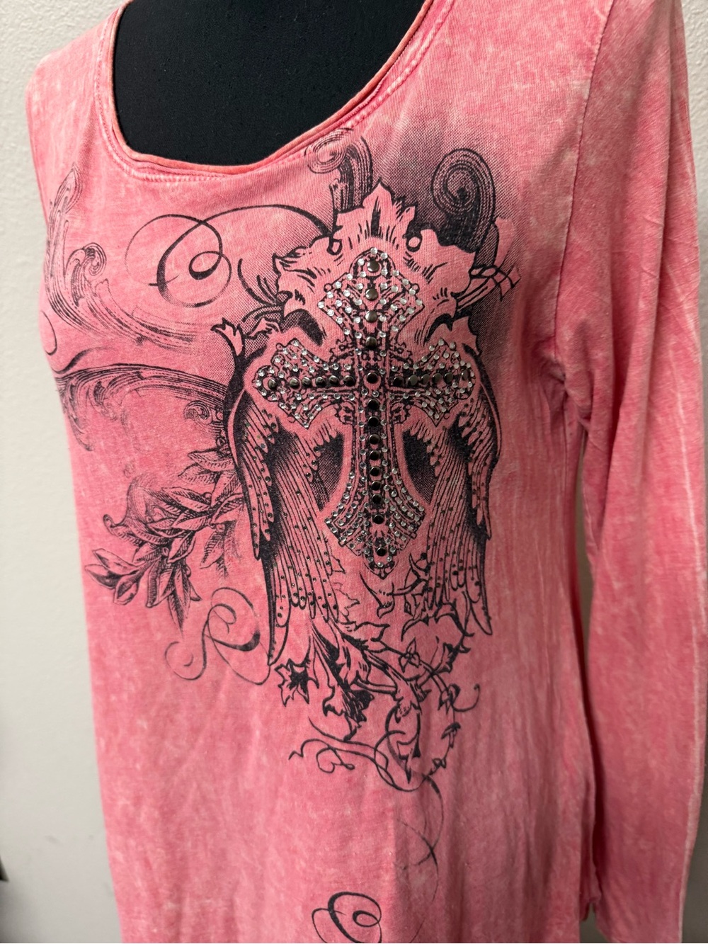 T Party Coral Cross Graphic Rhinestone Tunic Top M Boho Western Boutique Chic - Picture 3 of 10